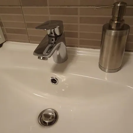 Apartment Quiet In Center, Free Private Parking *